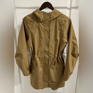 REI Women’s Raincoat, Camel, Size Small